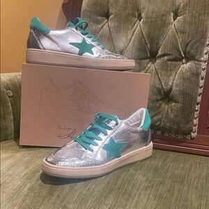 Vintage Havana Silver and Green Sneakers with box and dust bags